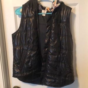 Vest (puffy)